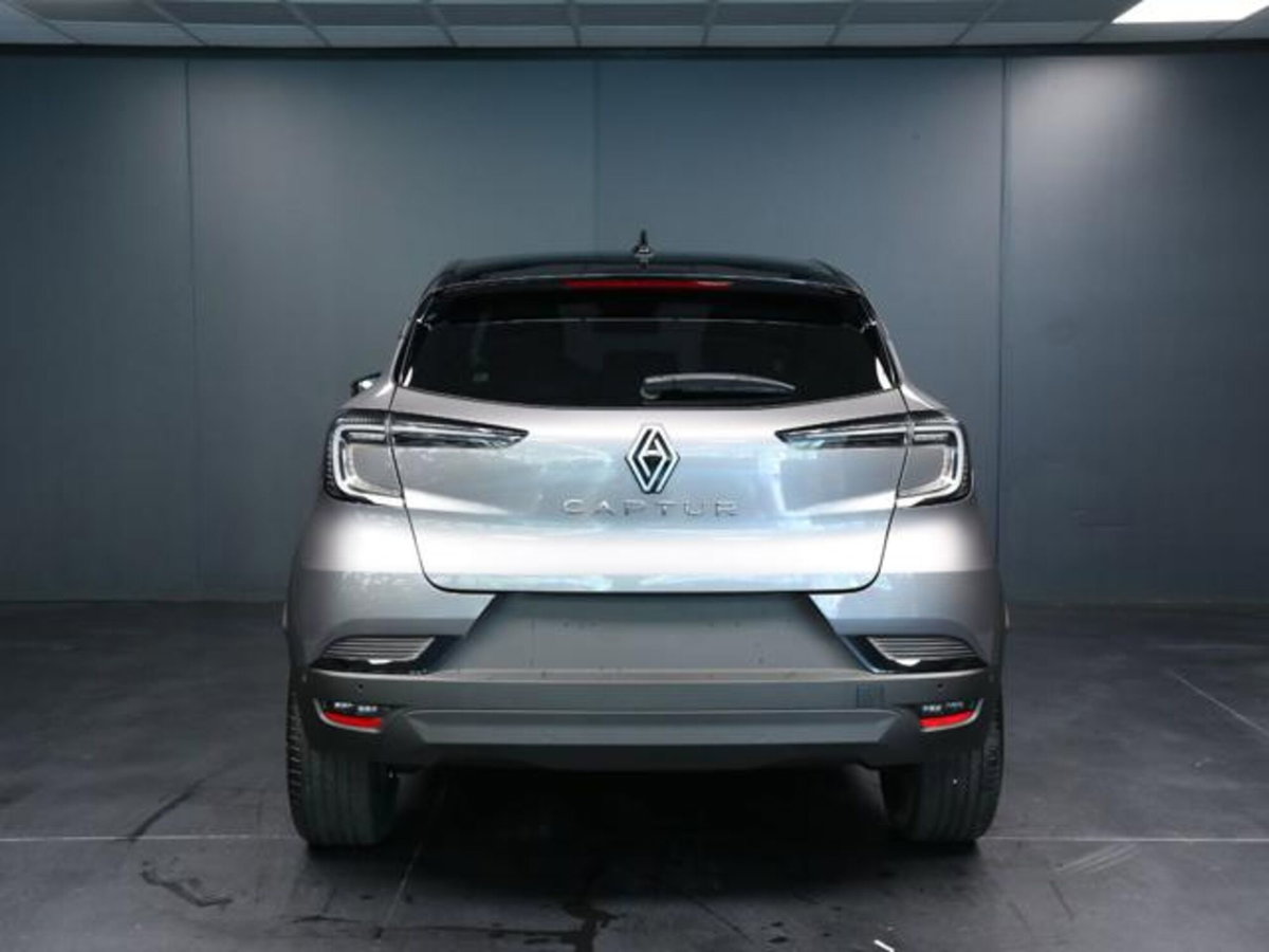 Renault Captur 1.2 eco-g Techno 120cv (4)