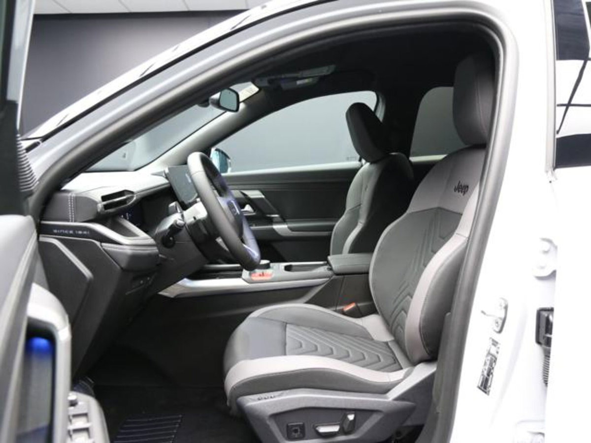 Jeep Compass 1.2 turbo 48V e-hybrid Summit fwd 145cv edct6 (8)