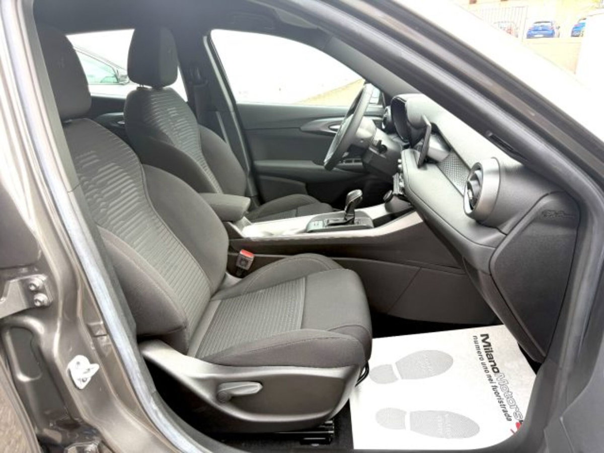 Alfa Romeo Tonale Tonale 1.5 130 CV MHEV TCT7 Super (13)