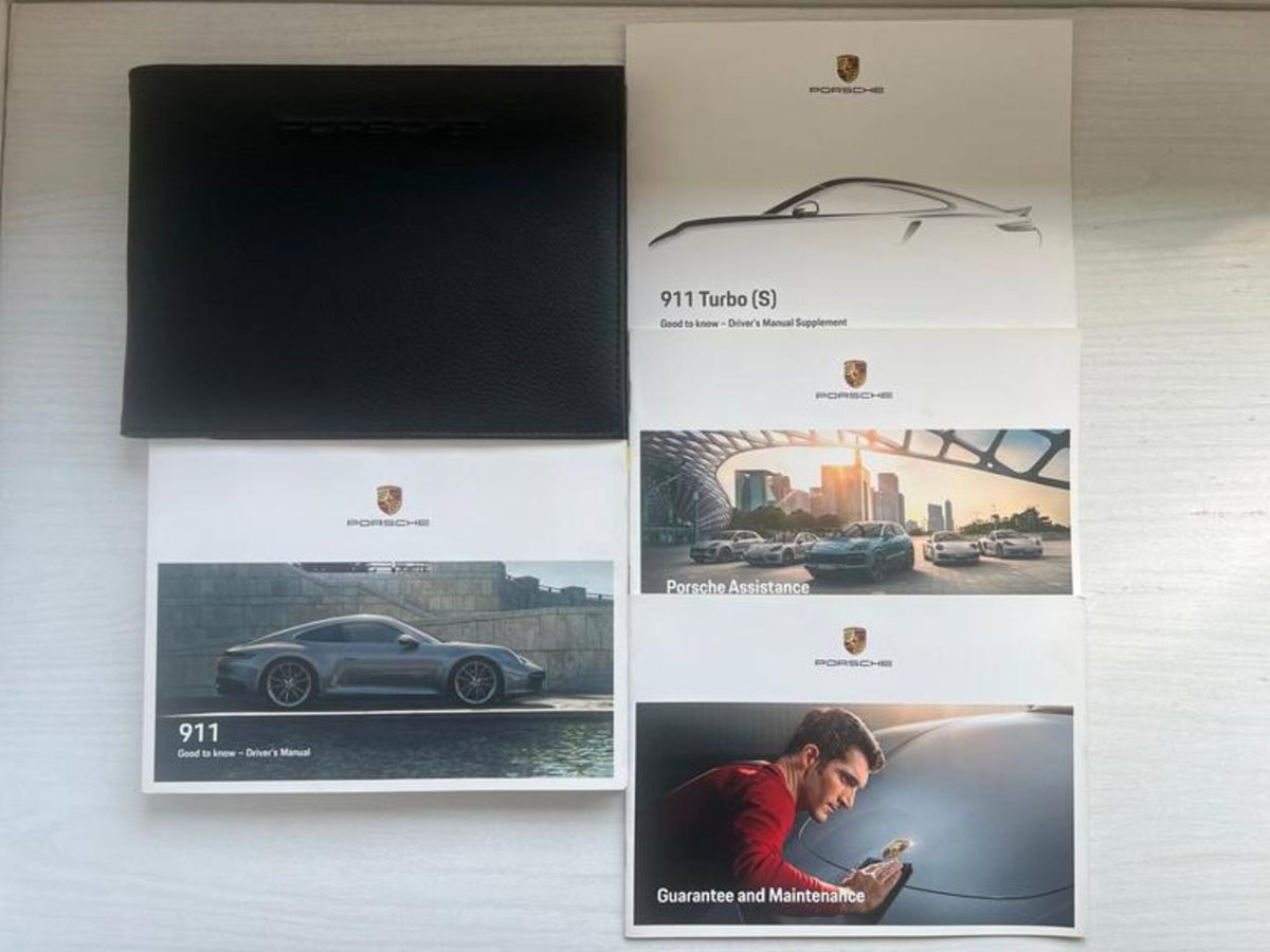Porsche 911 Cabrio Cabrio 3.7 Turbo auto (9)