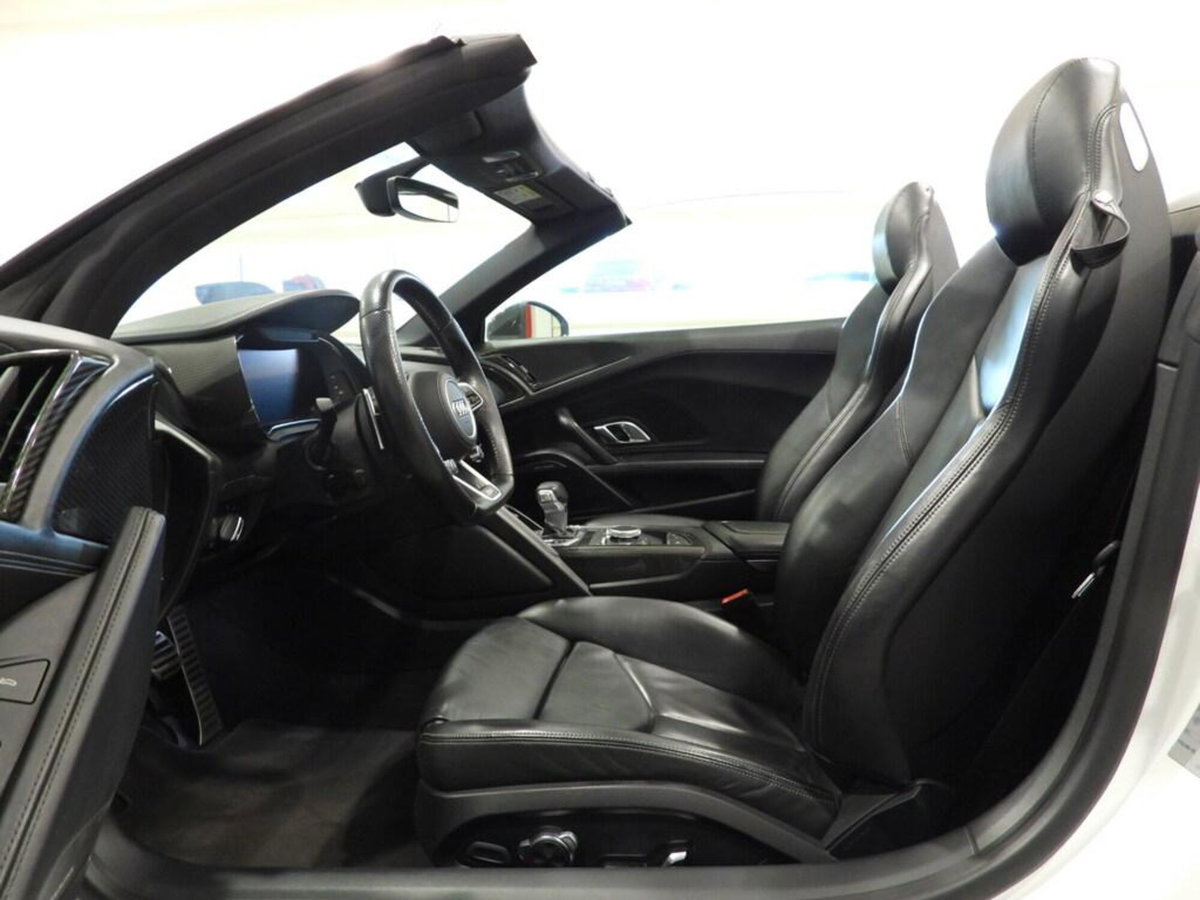 Audi R8 Coupé 5.2 FSI quattro S tronic (3)