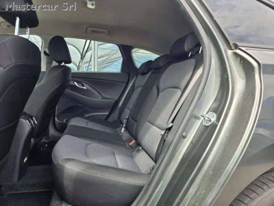 Hyundai i30 Station Wagon 1.0 t-gdi 48V Prime 120cv dct (11)
