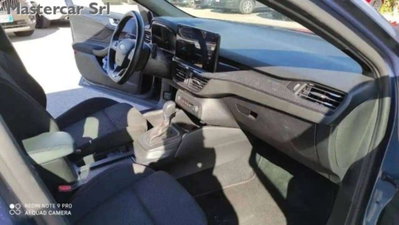 Ford Focus Station Wagon 1.0 EcoBoost Hybrid 125 CV SW ST-Line Design (10)