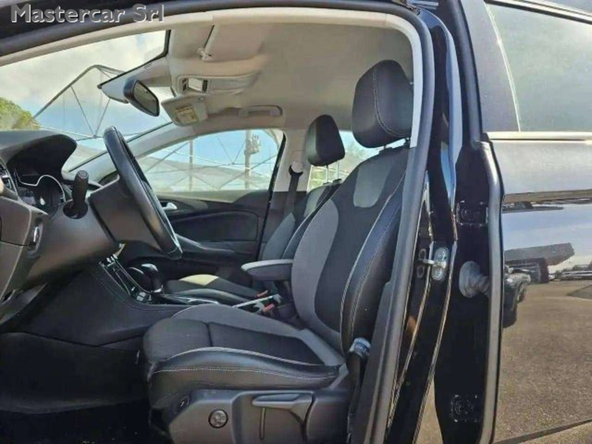 Opel Grandland X 1.5 diesel Ecotec Start&Stop Elegance (8)