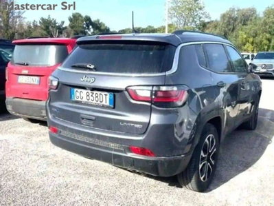 Jeep Compass 1.3 T4 190CV PHEV AT6 4xe Limited (3)