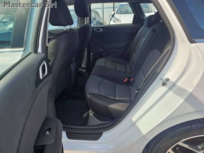 Kia Ceed Sport Wagon 1.6 CRDi 136 CV MHEV SW Business (13)