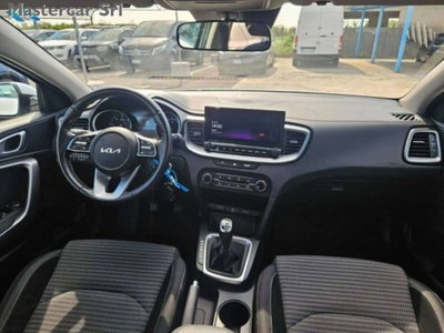 Kia Ceed Sport Wagon 1.6 CRDi 136 CV MHEV SW Business (9)