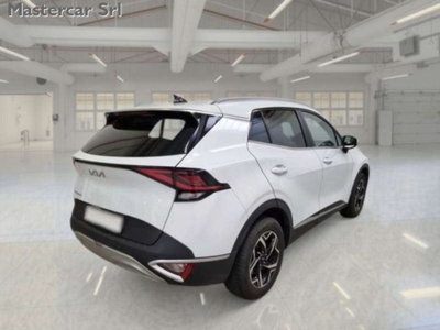 Kia Sportage 1.6 crdi mhev Business dct (2)
