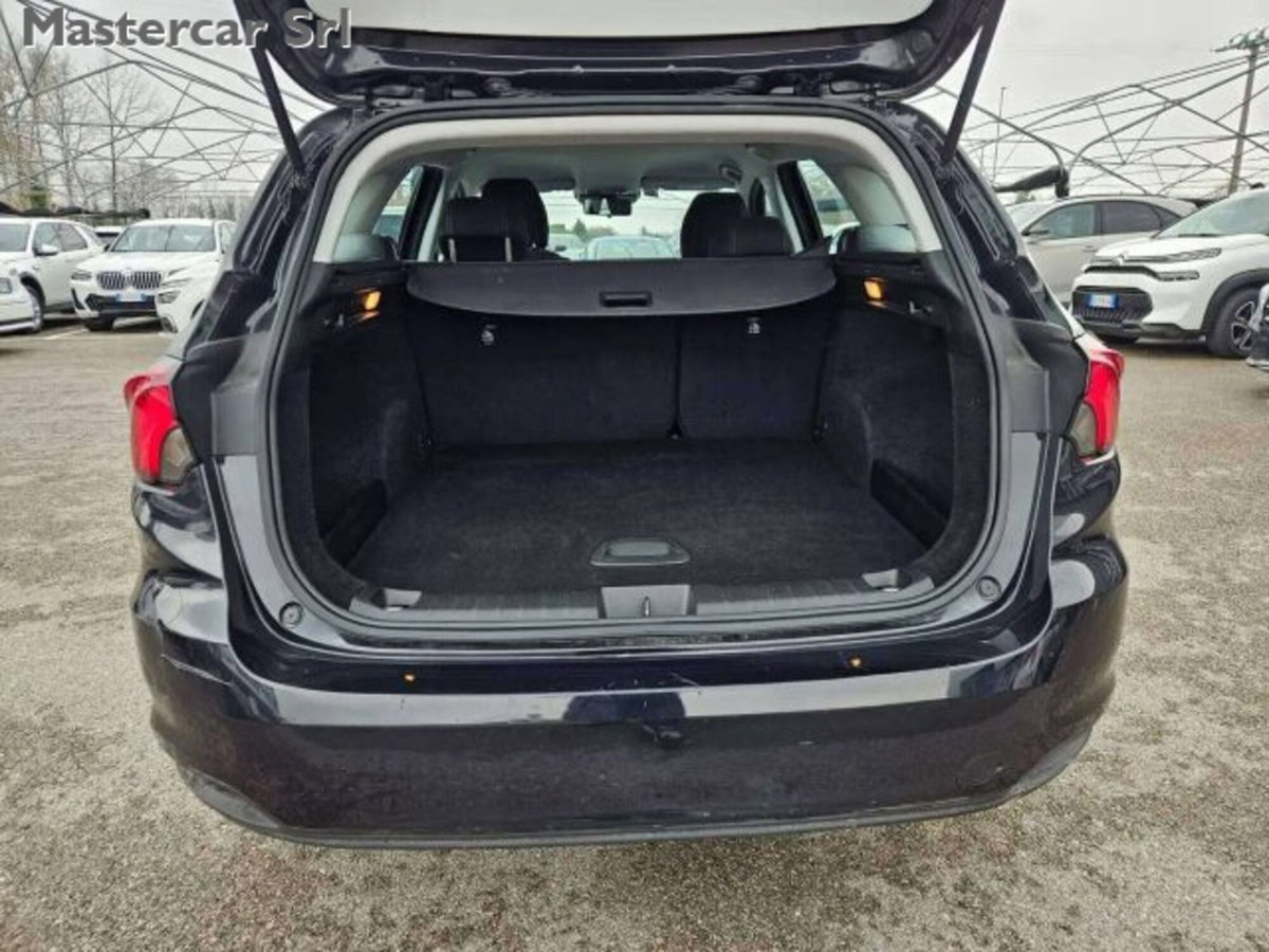 Fiat Tipo Station Wagon Tipo SW 1.0 t3 Cross 100cv (10)