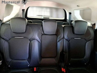 Renault Grand Scénic 1.7 blue dci Intens 150cv edc (11)