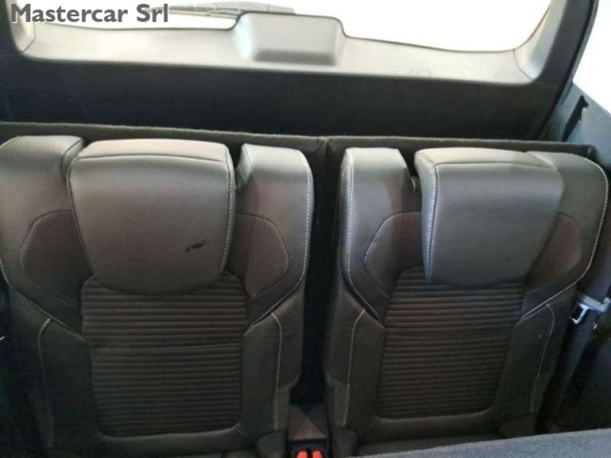 Renault Grand Scénic 1.7 blue dci Intens 150cv edc (12)