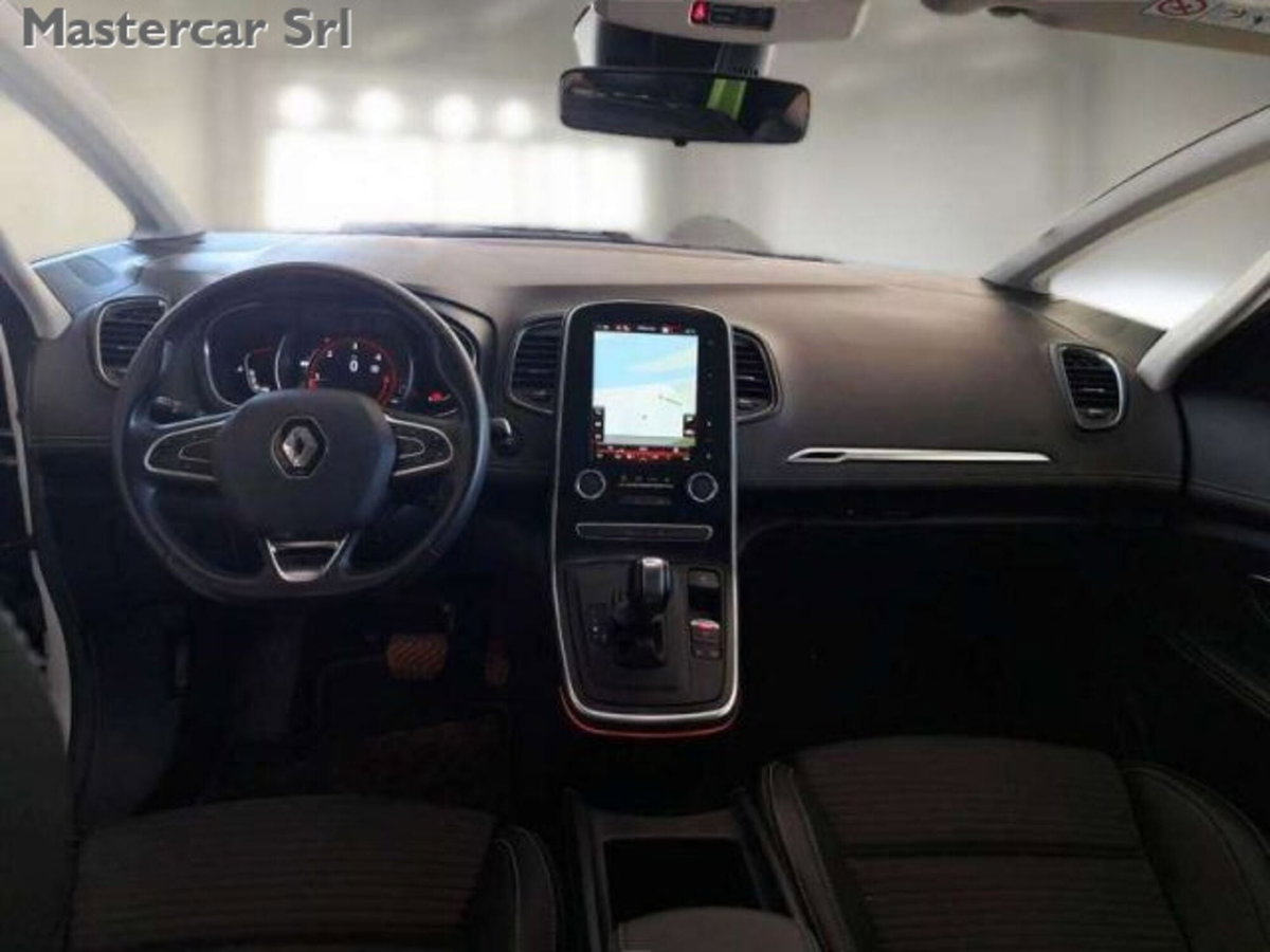 Renault Grand Scénic 1.7 blue dci Intens 150cv edc (4)