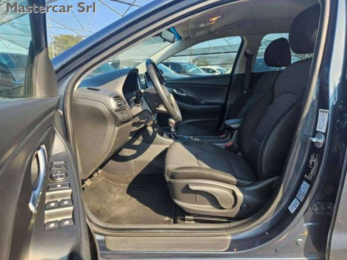 Hyundai i30 Station Wagon 1.0 t-gdi 48V Prime Techno&Style Pack 120cv (10)