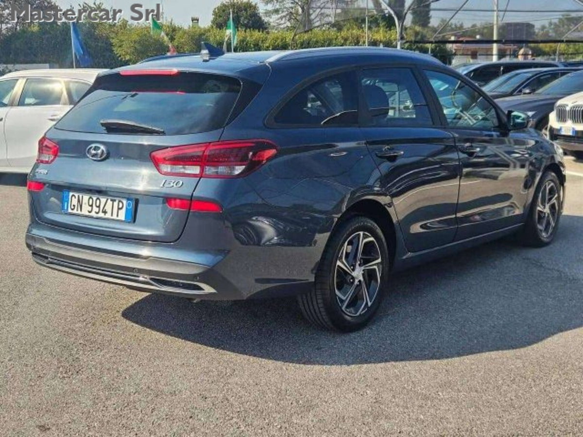 Hyundai i30 Station Wagon 1.0 t-gdi 48V Prime Techno&Style Pack 120cv (6)