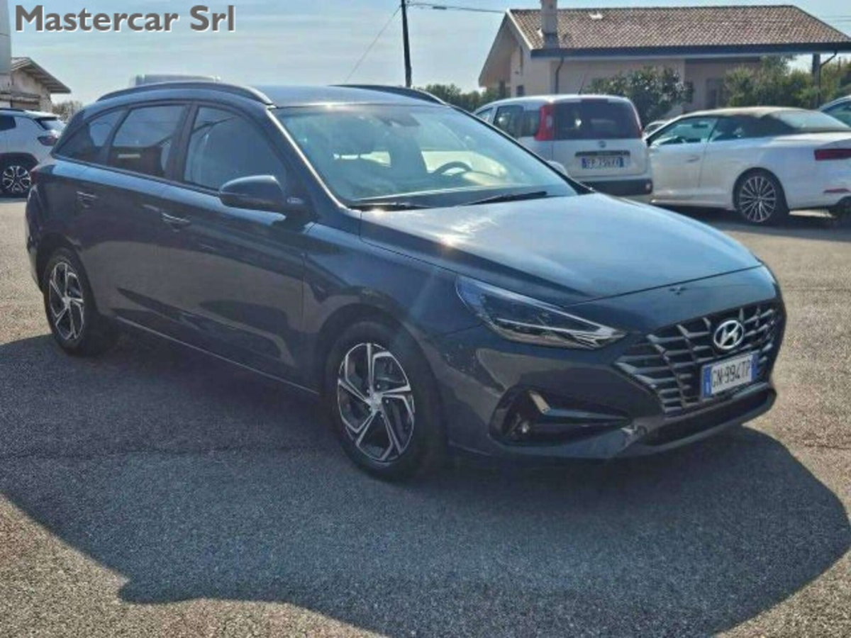 Hyundai i30 Station Wagon 1.0 t-gdi 48V Prime Techno&Style Pack 120cv (8)