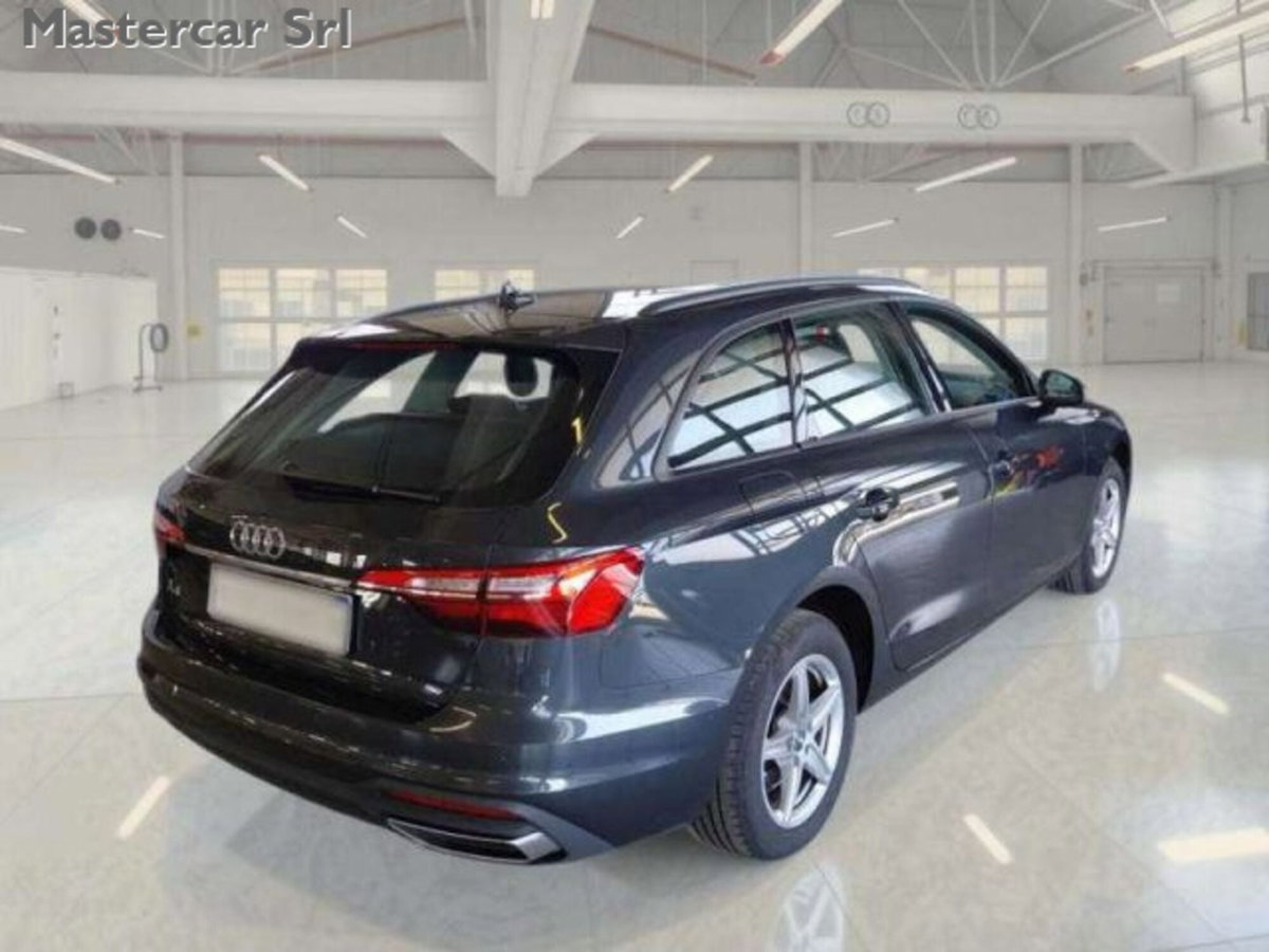 Audi A4 Avant 35 2.0 tdi mhev Business Advanced 163cv s-tronic (2)