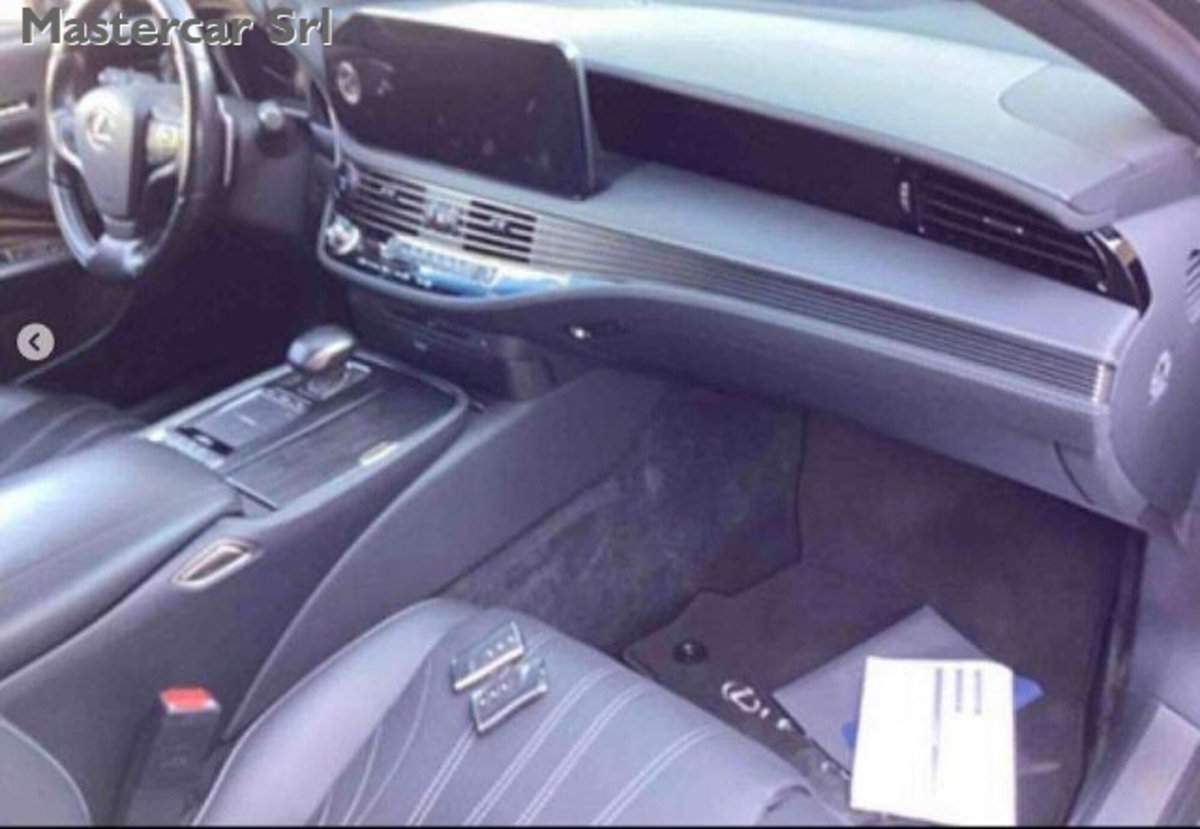 Lexus LS 500h 3.5 Luxury auto (4)