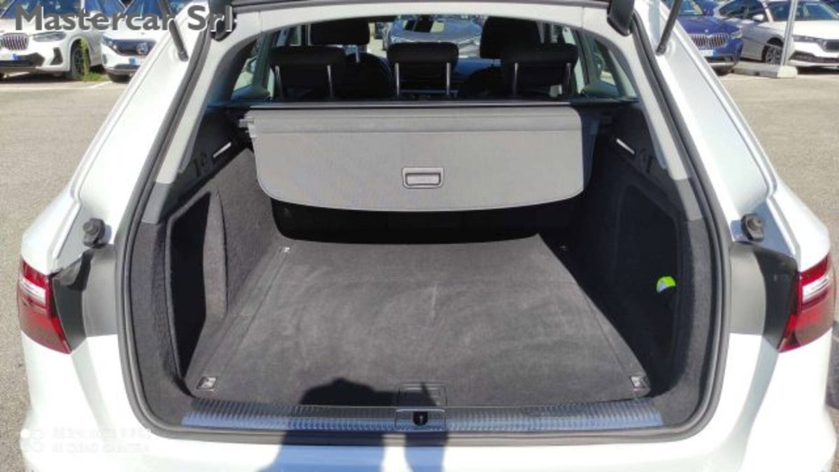 Audi A4 Avant 40 2.0 tdi mhev Business quattro 204cv s-tronic (15)