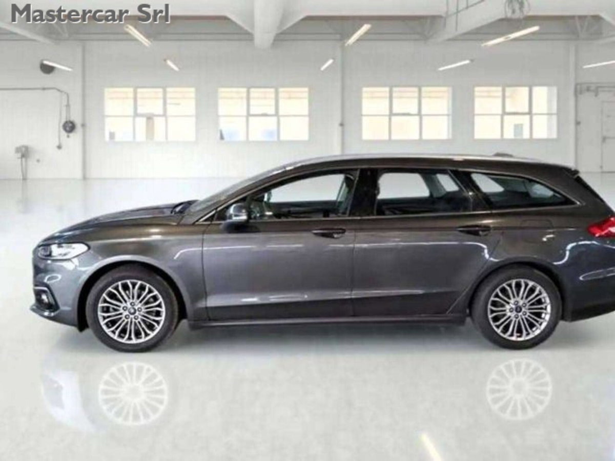 Ford Mondeo Station Wagon 2.0 EcoBlue 150 CV S&S aut. SW Titanium Business (6)