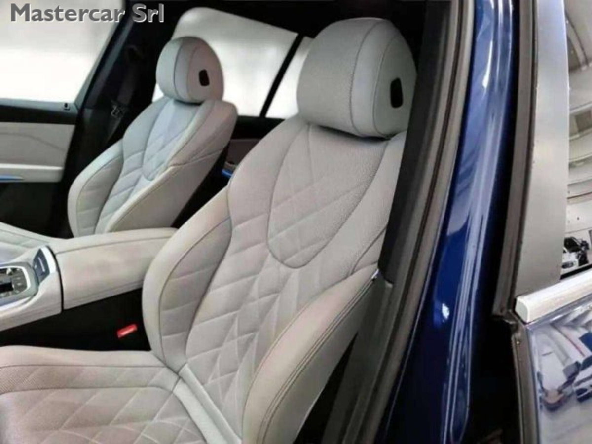 BMW X5 xDrive45e Business (8)