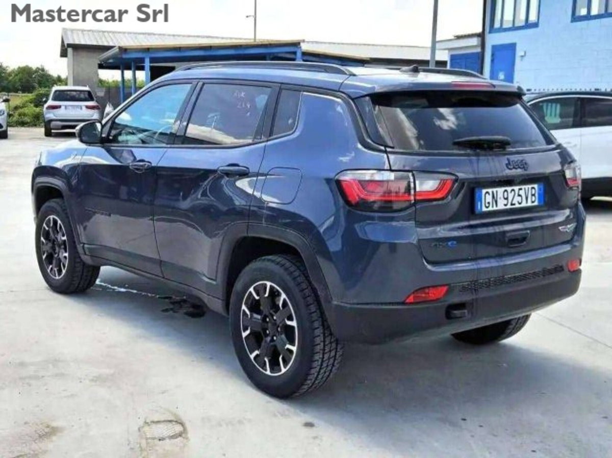 Jeep Compass 1.3 turbo t4 phev Trailhawk 4xe auto (6)