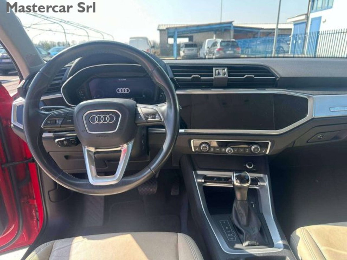 Audi Q3 40 2.0 tfsi Business quattro s-tronic (12)
