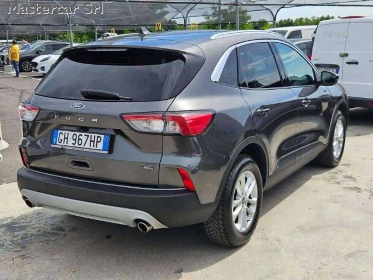 Ford Kuga 2.5 Plug In Hybrid 225 CV CVT 2WD Titanium (5)