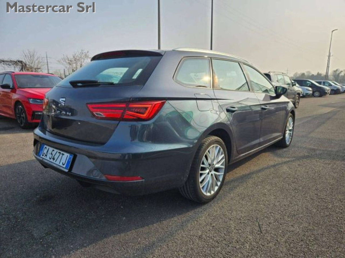 SEAT Leon ST Sportstourer 2.0 tdi Business 150cv dsg (7)