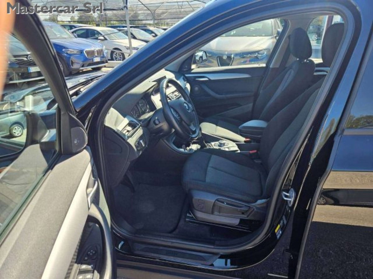 BMW X1 xDrive25e Business Advantage (9)