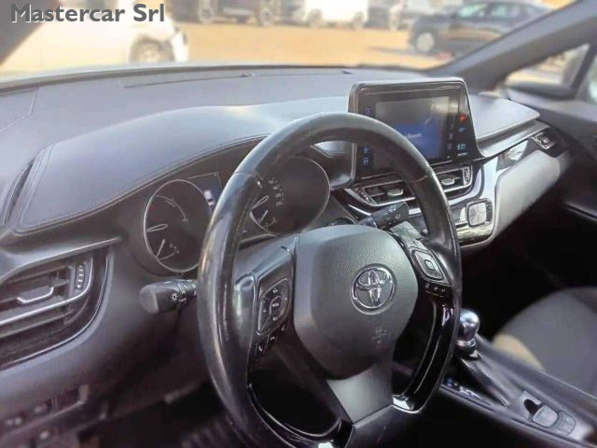 Toyota Toyota C-HR 1.8 Hybrid E-CVT GR Sport (5)