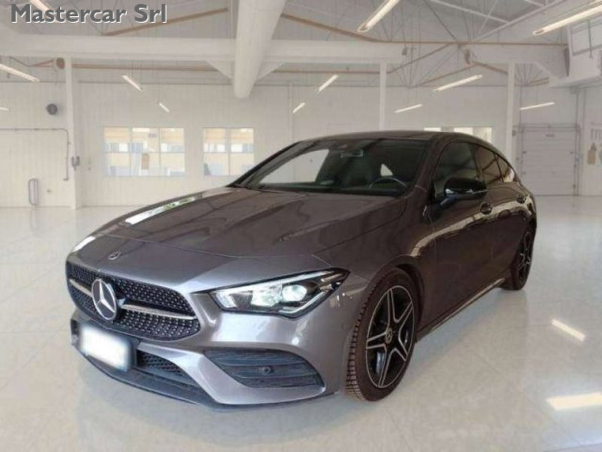 Mercedes-Benz CLA Shooting Brake 180 Shooting Brake Premium (2)