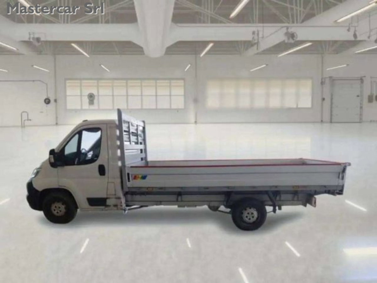 Fiat Ducato Cabinato cassonato L4 2.2 diesel 140cv (2)