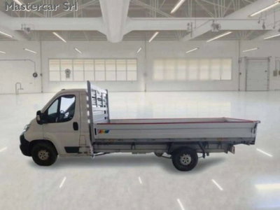 Fiat Ducato Cabinato cassonato L4 2.2 diesel 140cv (2)