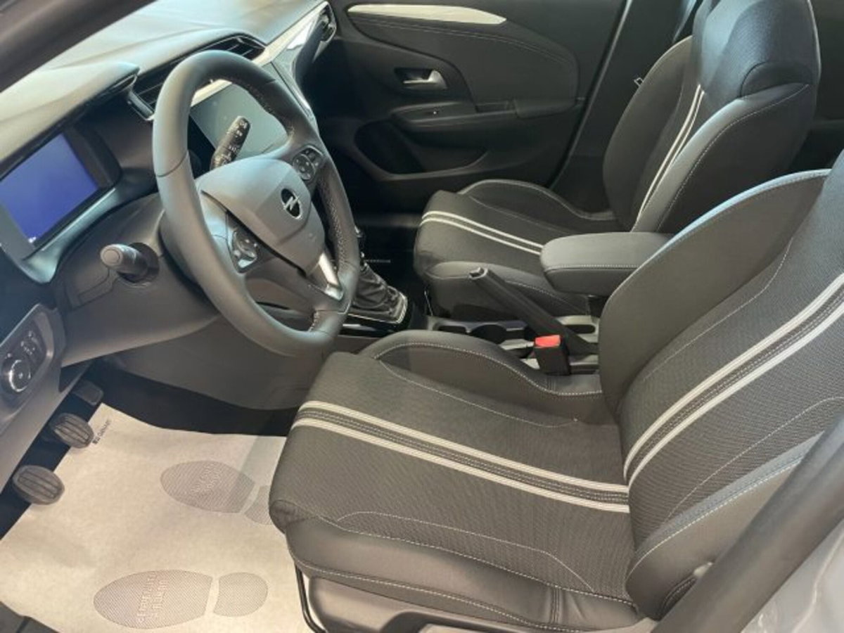 Opel Corsa 1.2 100 CV GS Line + (11)
