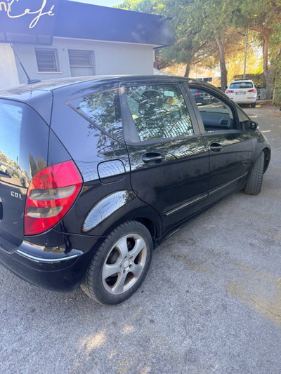 Mercedes-Benz Classe A 180 CDI Avantgarde (5)