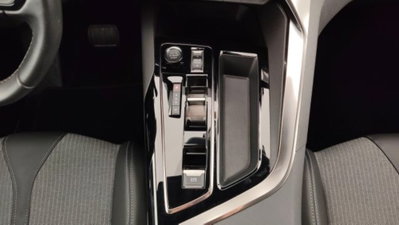Peugeot 3008 BlueHDi 130 S&S EAT8 Allure Pack (12)