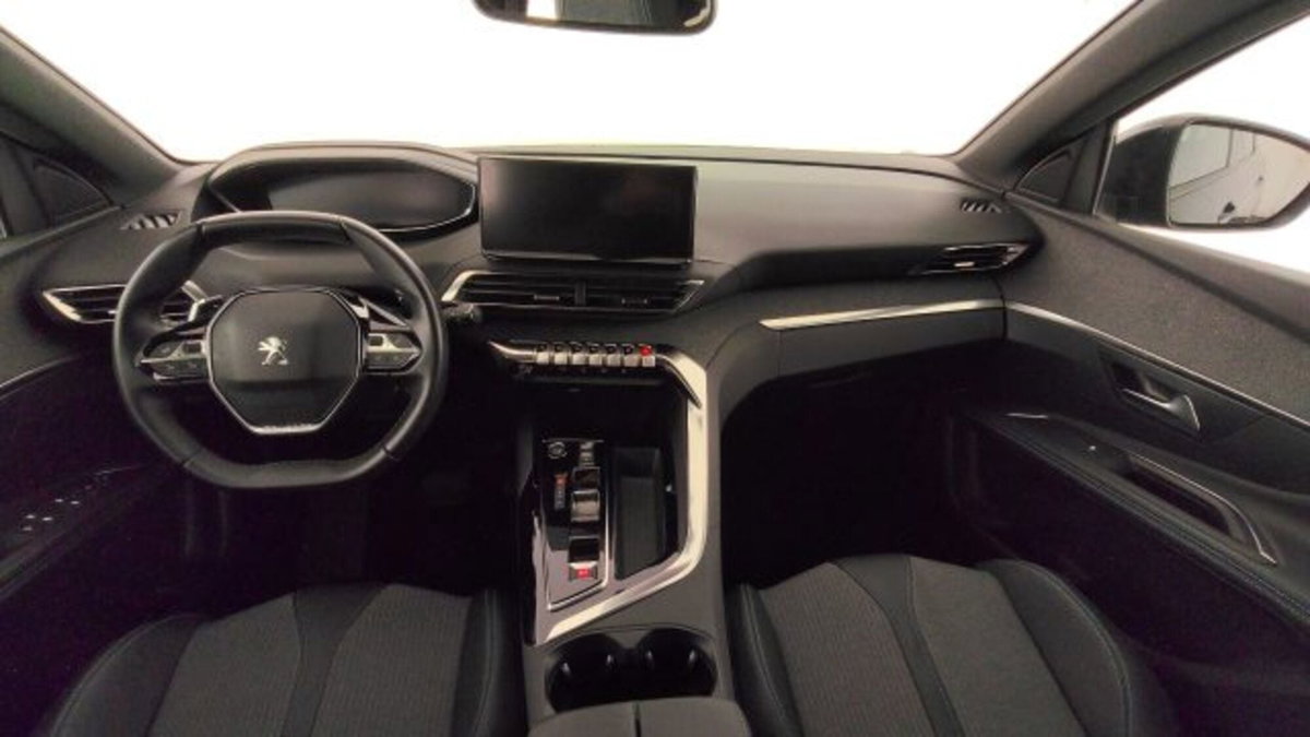 Peugeot 3008 BlueHDi 130 S&S EAT8 Allure Pack (9)
