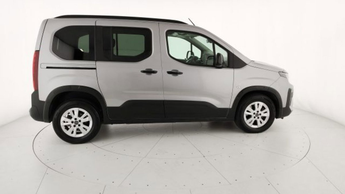 Peugeot Rifter BlueHDi 100 Allure Long (8)