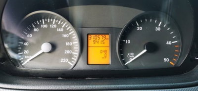 Mercedes-Benz Viano 2.2 CDI 4Matic Ambiente (10)