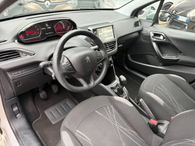 Peugeot 208 VTi 68 CV 5 porte Active (2)