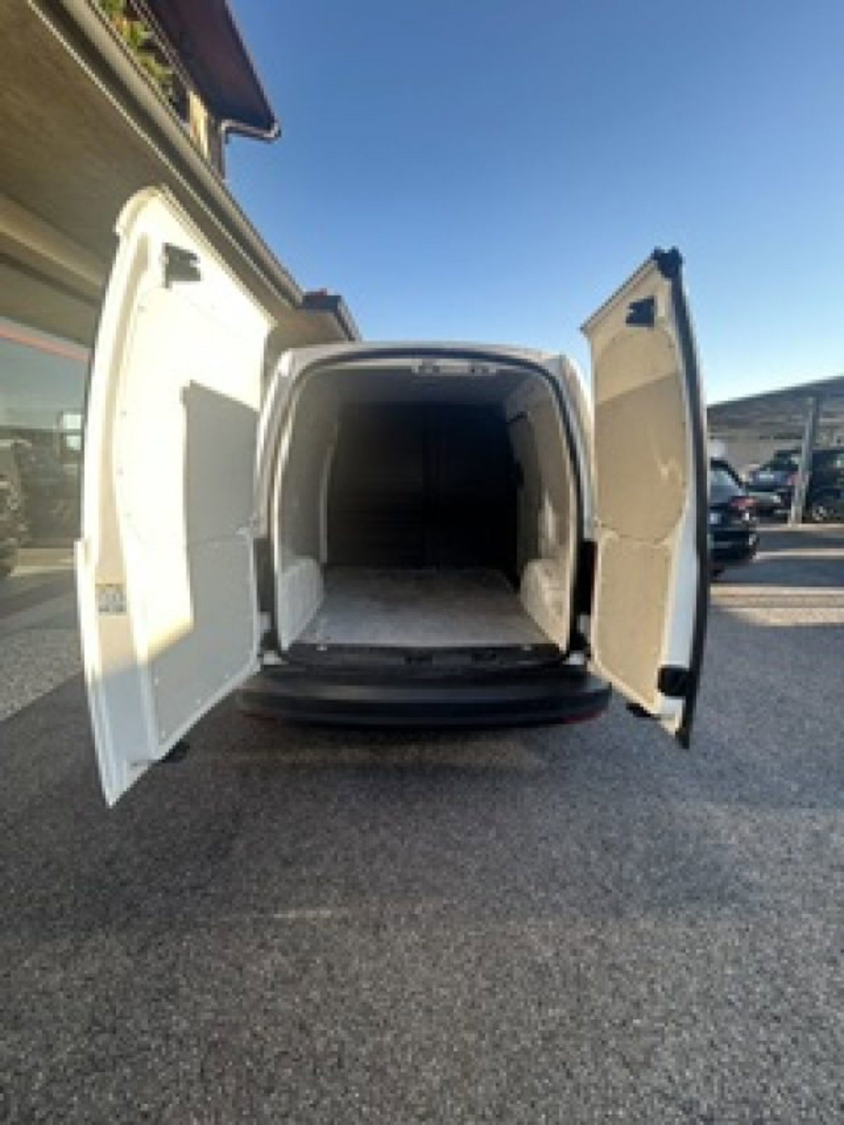 Volkswagen Veicoli Commerciali Caddy 1.4 TGI Kombi (6)