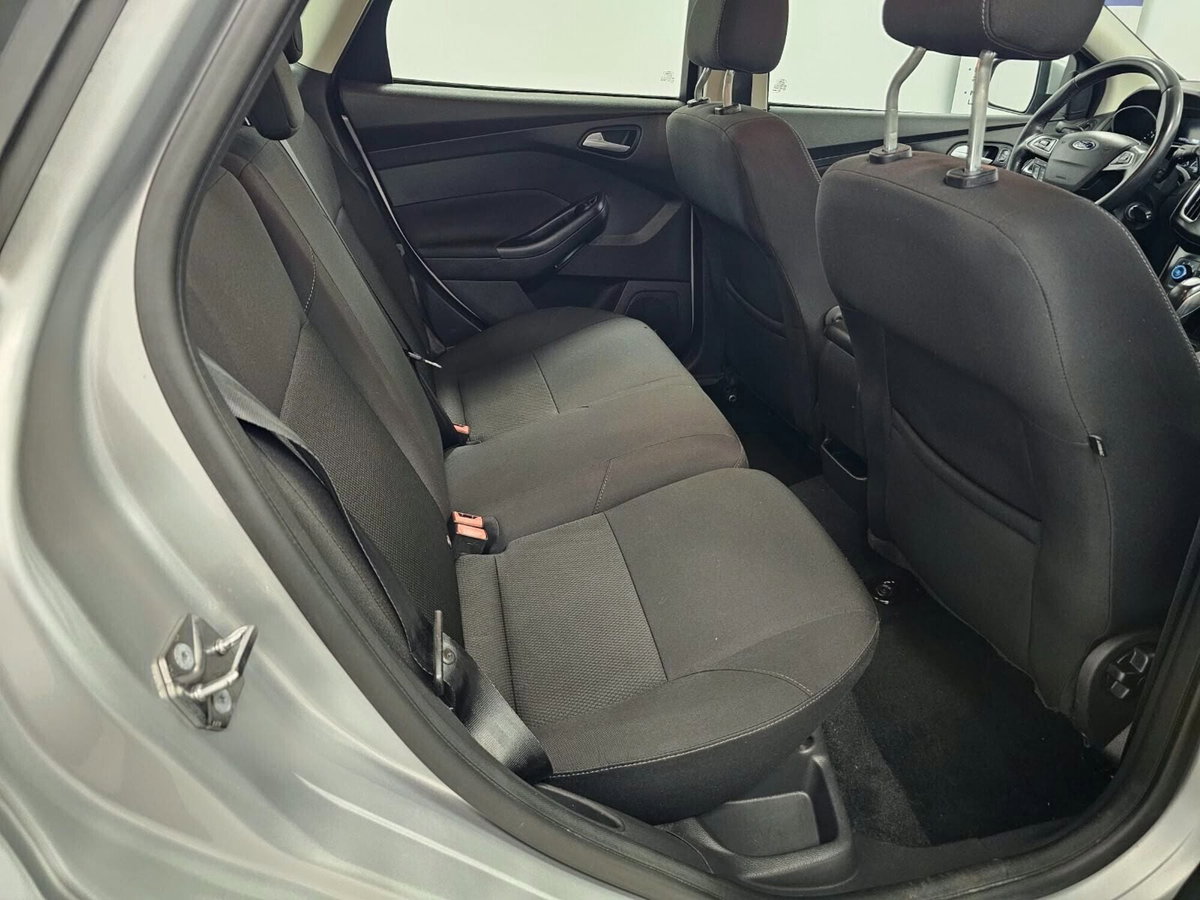 Ford Focus Station Wagon 1.5 TDCi 120 CV Start&Stop SW Titanium (13)
