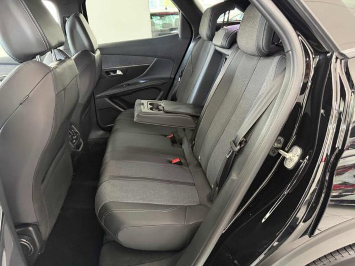 Peugeot 3008 BlueHDi 130 S&S EAT8 Allure Pack (9)