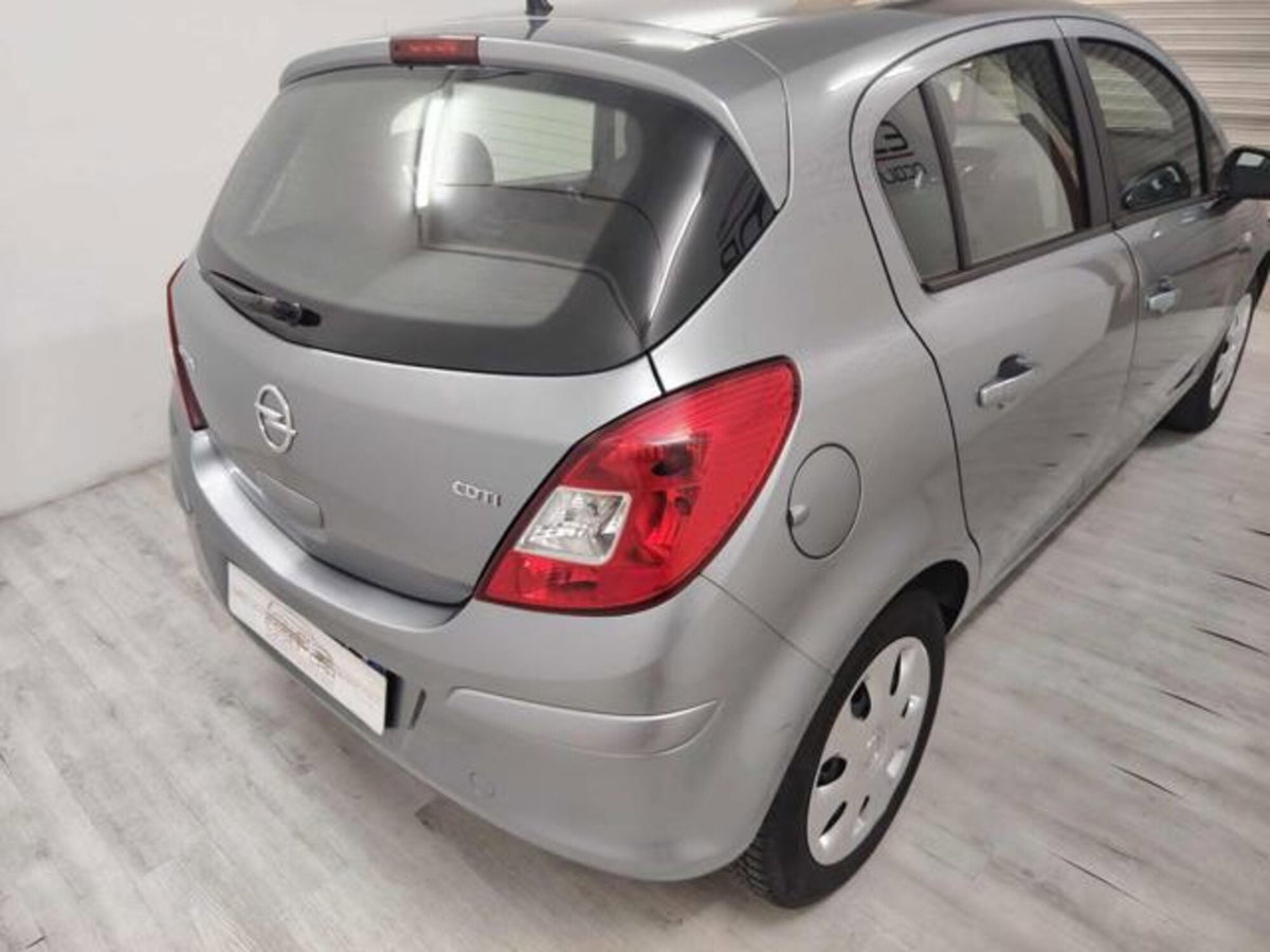Opel Corsa 1.3 CDTI 75CV F.AP. 5 porte Edition (2)