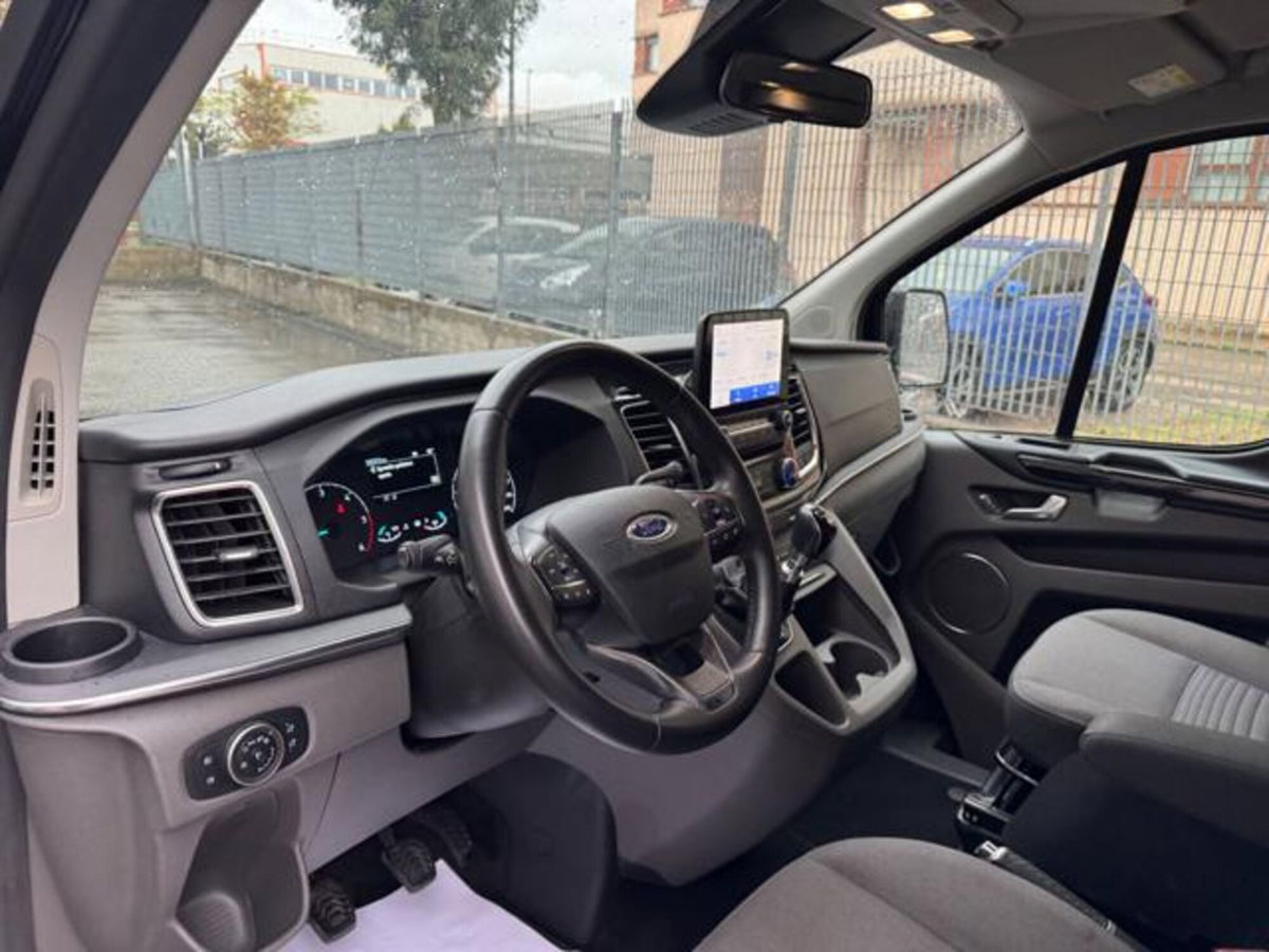 Ford Transit Custom Furgone 320 2.0 EcoBlue 130 PL Furgone Titanium (6)