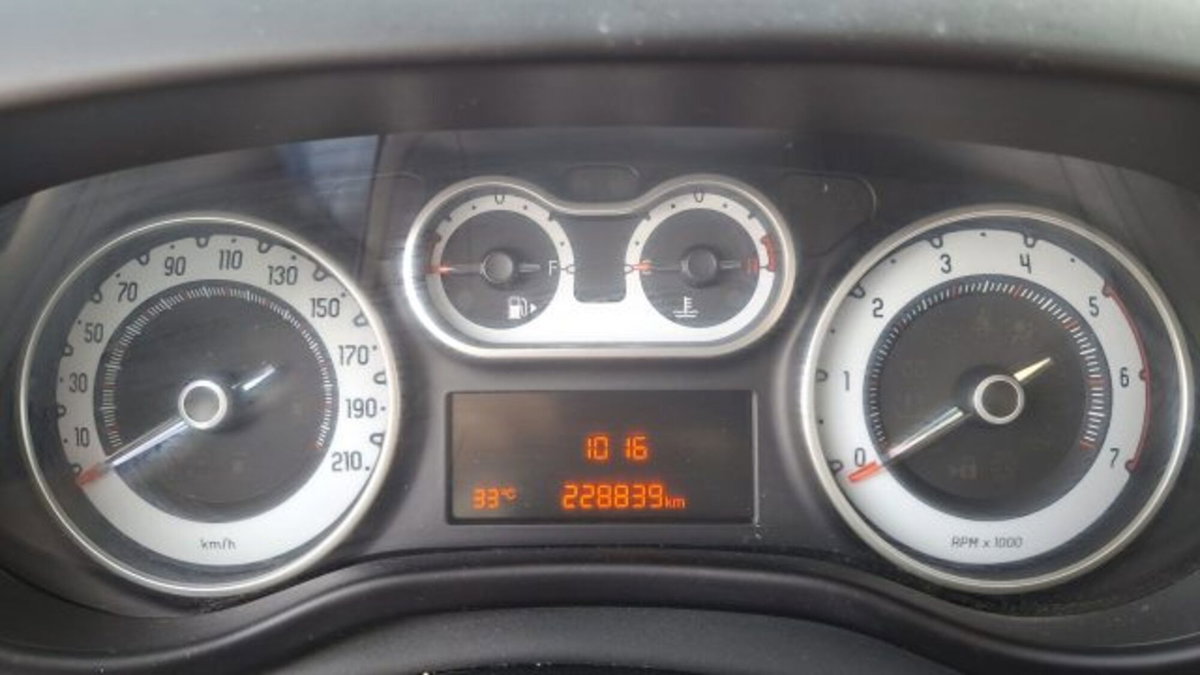 Fiat 500L 1.3 Multijet 85 CV Dualogic Lounge (10)
