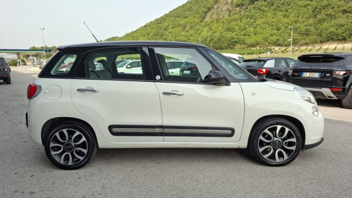 Fiat 500L 1.3 Multijet 85 CV Dualogic Lounge (4)