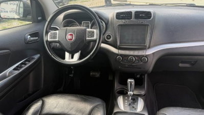 Fiat Freemont 2.0 Mjt 170 CV 4x4 Automatica Lounge (7)