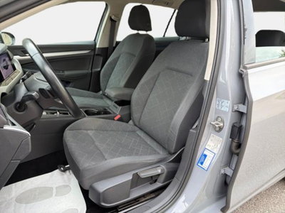 Volkswagen Golf 2.0 TDI 150 CV DSG SCR R-Line (12)