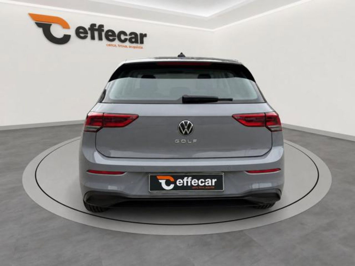 Volkswagen Golf 2.0 TDI 150 CV DSG SCR R-Line (5)
